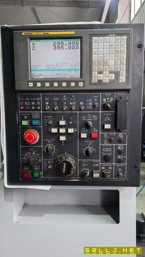 斗山CNL225,同款4台