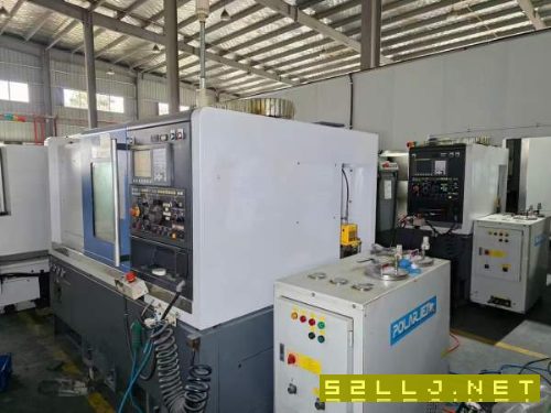 台湾原装进口东台TCS2000数控车床,8寸液压卡盘,回转.