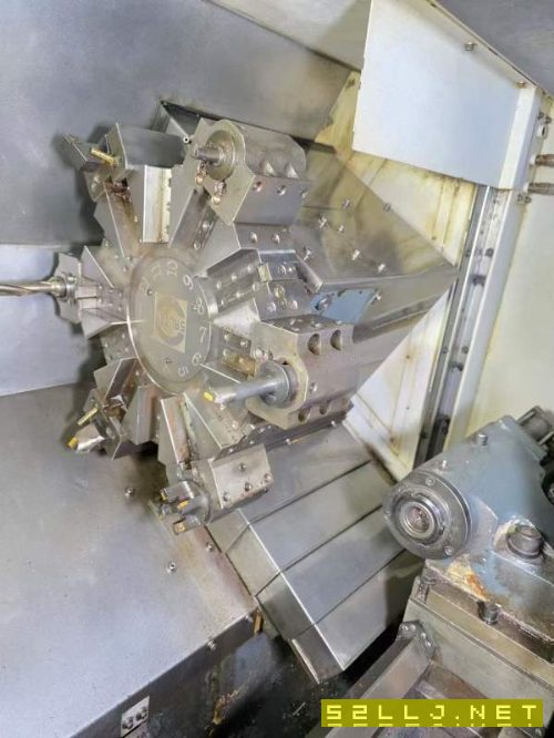 台湾原装进口东台TCS2000数控车床，8寸液压卡盘，回转.