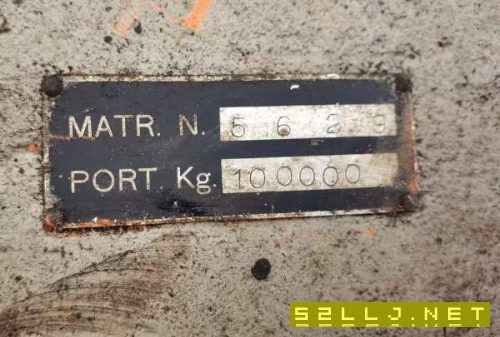 焊接回转工作台，直经5x5米，承重1OO吨，德国进口2003.