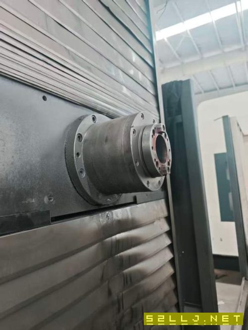 台湾嘉胜1710粗框机一台,三轴硬轨,三菱M70系统,BT5.