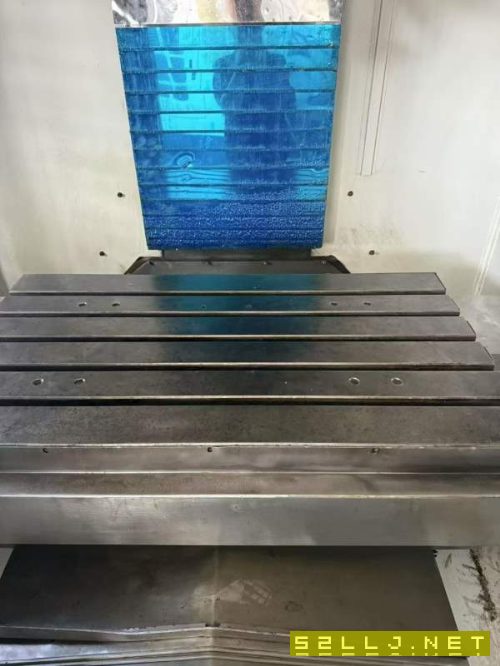 台功855数控铣床，价格便宜，发那科MFplus系统，主轴.