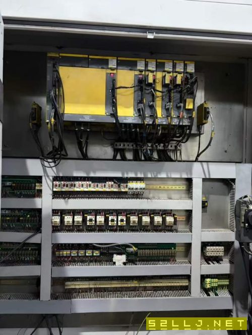 同款两台2018年纽威HM805T双工作台卧加，到T结构，发.