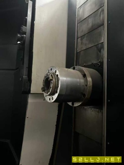 2018年苏州纽威500卧加双工作台交换三轴滚柱导轨发那.