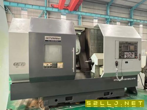 韩国起亚双主轴车削中心SKT200TTSY年份：2012控制类型.