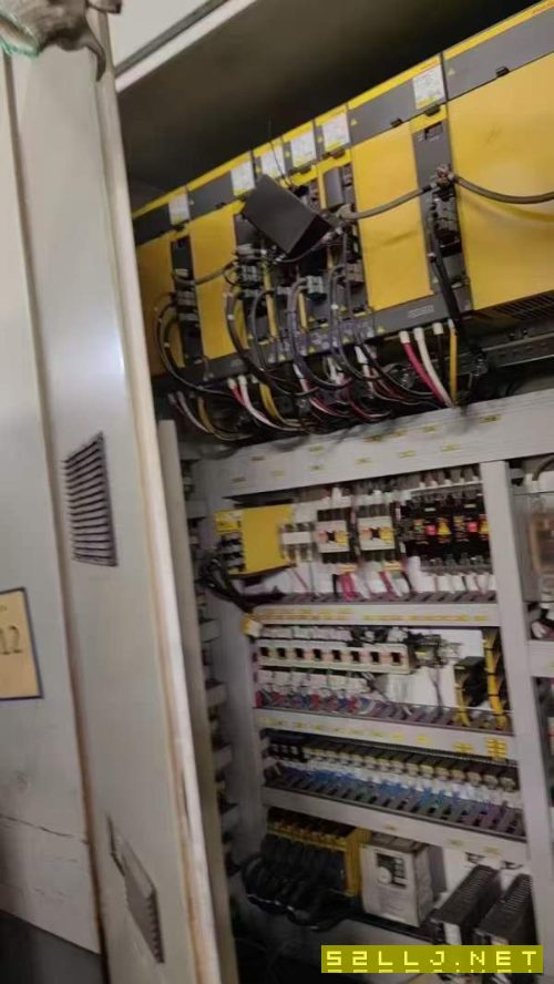 韩国起亚双主轴车削中心SKT200TTSY年份:2012控制类型.