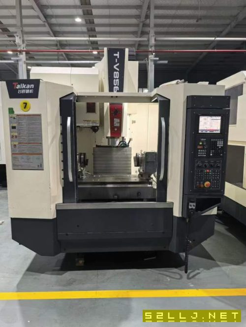 5台台群856S加工中心23年的3台22年的2台三菱M80系统，.