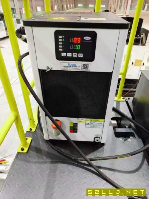 买下一台2016龙门加工中心