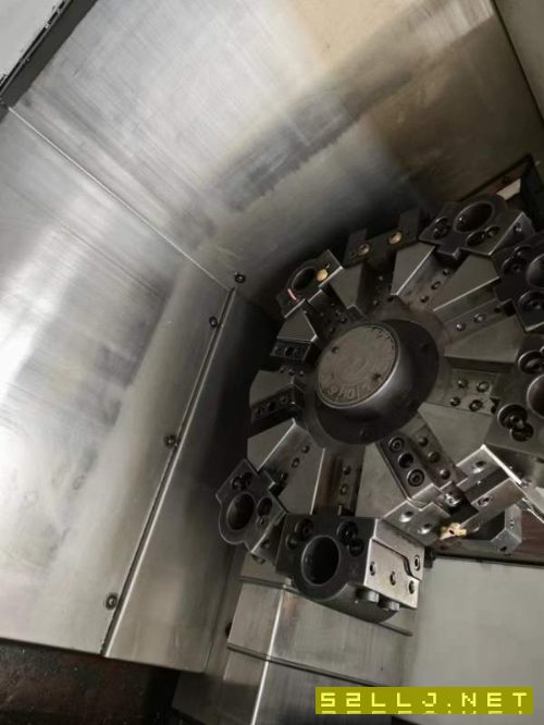 新到两台程泰GLS1500数控车床，8寸液压卡盘，10工位刀.