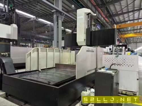 后一个台湾大金3320龙门加工中心,工作台3X1.7米,门.