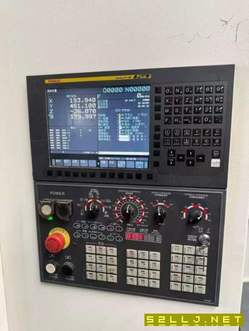 德将630单工位卧加工作台一度一分,三轴重型线軌,BT5.