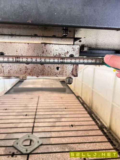 纽威PM3080HZ。工作台3X8米，门宽3.8米，门高1.6米，.