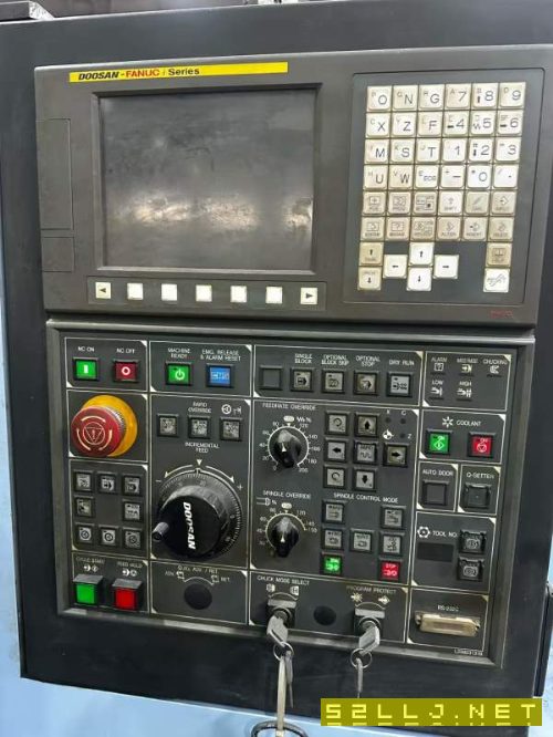 韩国原装斗山220m车铣复合，满刀座