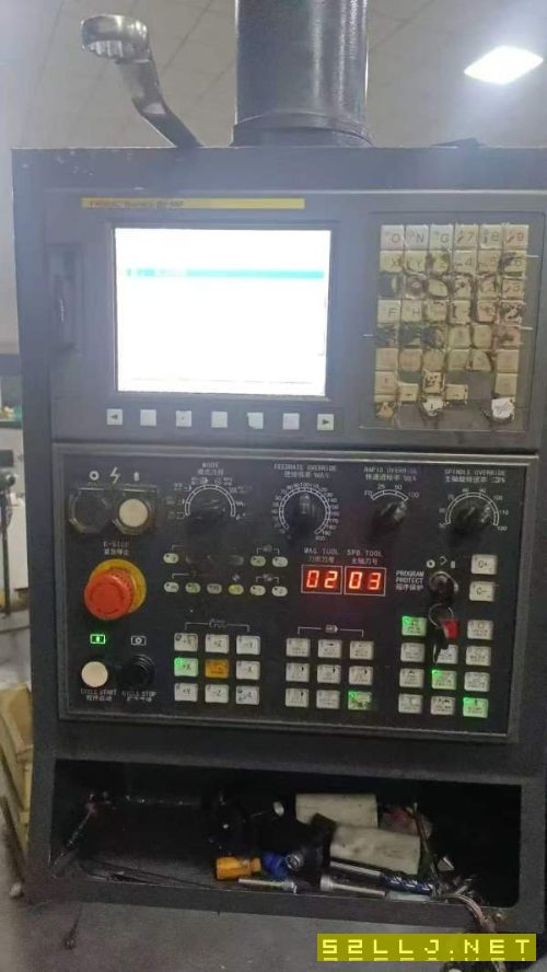 在位出售两线一硬2013龙门加工中心，发那科MF系统，刀.
