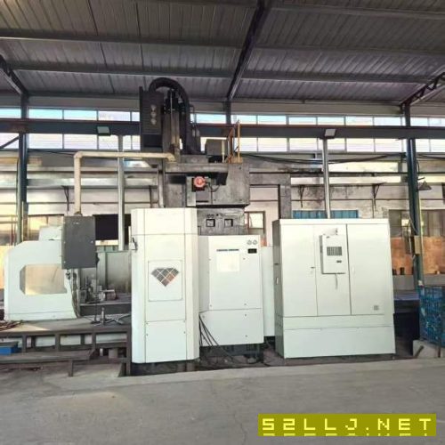 刚买下海天6米龙门，BT50齿轮箱主轴，工作台26米，门.