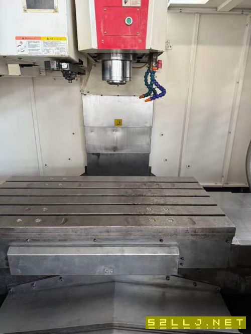 新到一台2023年台群T-V1165S加工中心，发那科OI-MFPlu.