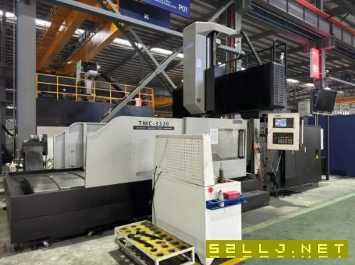 大金3320龙门,编号0108号工作台1.7米3.3米,门宽2米.