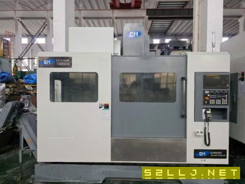 刚刚买下，同款两台三星智能1160加工中心，三轴线轨，.