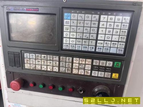 批发:同款四台,斜轨车床,线轨排刀,广数980系统,8.