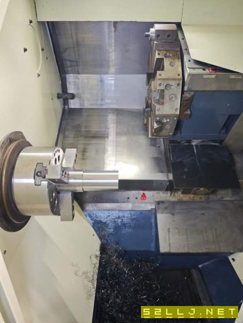 同款两台，日本富士TN-36T数控车床，发那科系统，8寸.