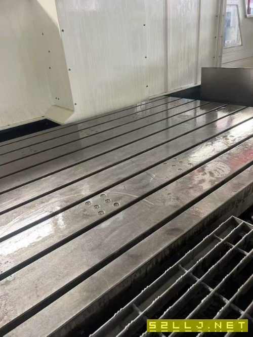 坤杰2518数控龙门，工作台2500/1600mm，门宽1800mm，.