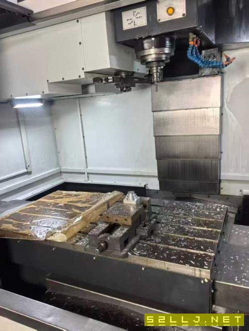 海天1000L加工中心三线,三菱M80A包系统带螺排,重型.