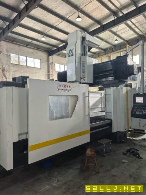 江苏久勋2518龙门加工中心两一线硬导轨.X-Y轴55线轨BT.