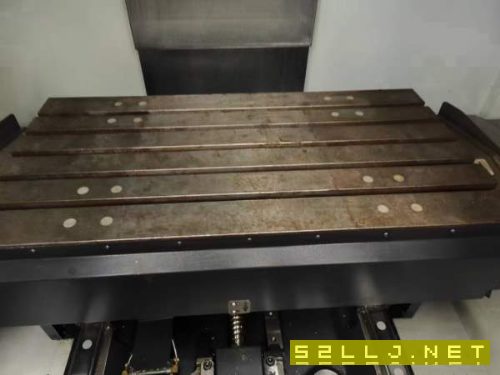 海天850加工中心，只用900小时，2021年产，带排削机，.