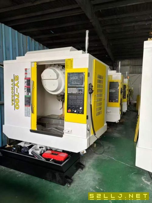 新到同款10台华创智能700钻攻中心,全套新代系统,200.