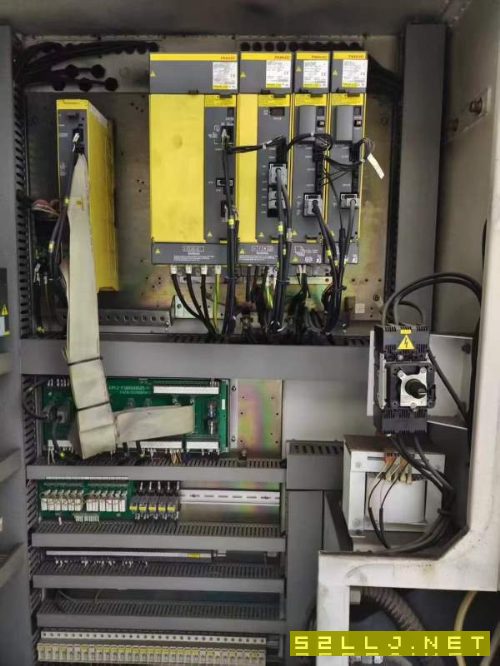 刚刚买下一批友佳立加、全部只使用3000小时左右、32A.