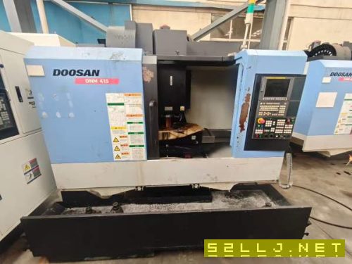 刚到货同款俩台精品斗山DNM415，三轴线轨，三轴行程76.