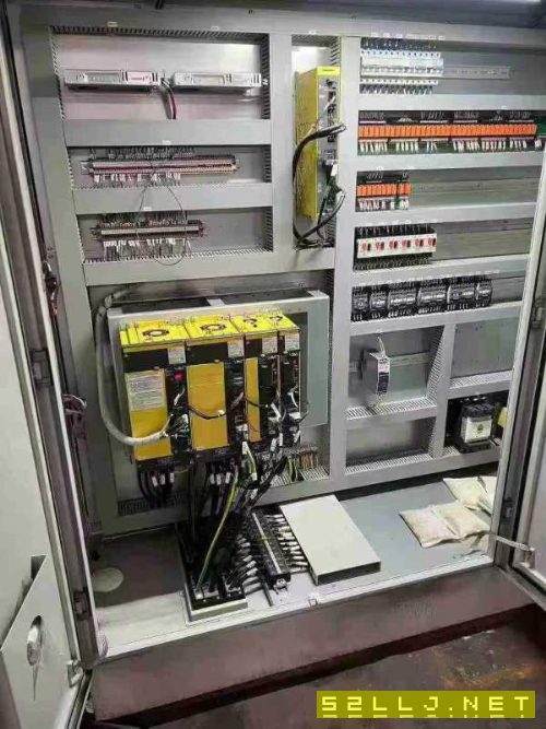 宁波海天36/80数控龙门，工作台3000/8000mm，门宽3650.