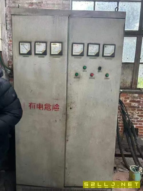 俄罗斯科罗姆纳重型卧车，加工直径2米，加工长度10米.