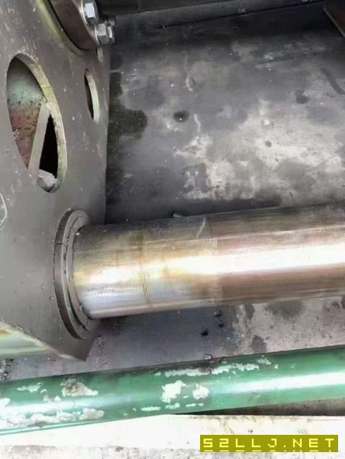 徐州1000吨液压机，台面1.61.6，开口1.5米，油缸行程9.