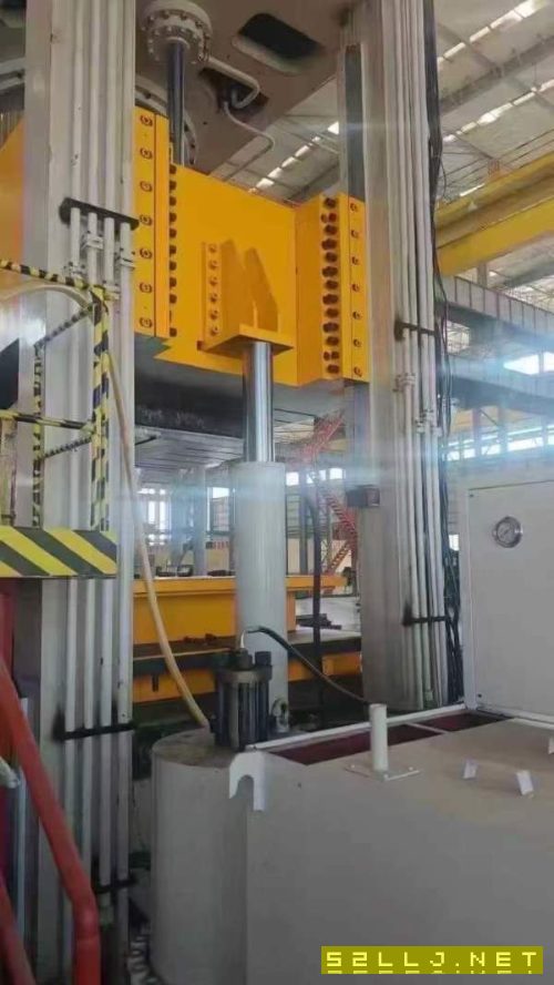 5000吨液压机，全新机在位试机出售。