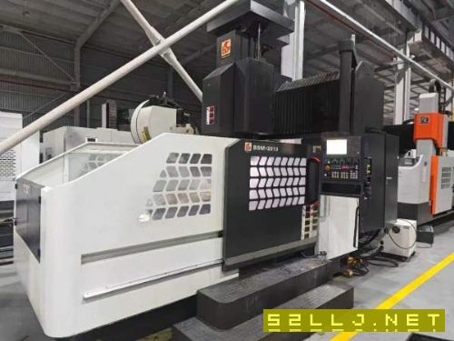 仓库新到一台上海斌盛2013龙门加工中心，发那科MF