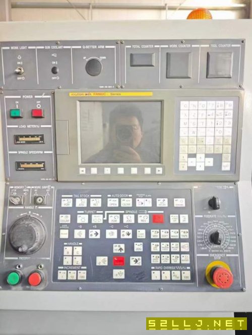 同款2台威亚E200C数控车,发那科系统,8寸液压卡盘,1.