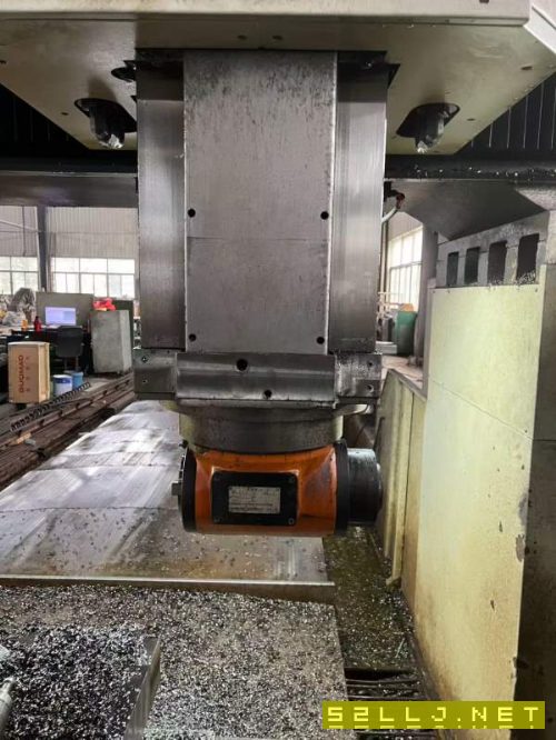 海天8032龙门,工作台82.5米,过龙门宽3.3米,过龙门.
