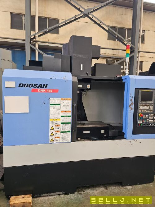 刚到货同款俩台精品斗山DNM415,三轴线轨,三轴行程76.