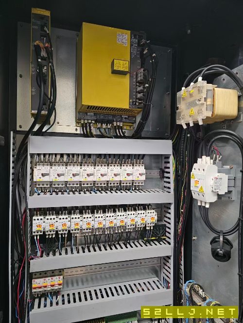 斗山515加工中心，同款两台，行程1020/510/625，发那.