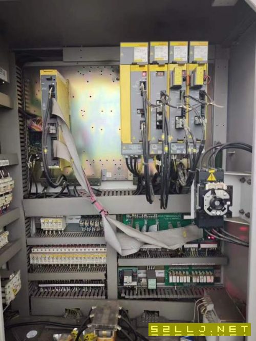 使用2000多小时友佳510A钻功、发那科MD系统、BT30主轴.