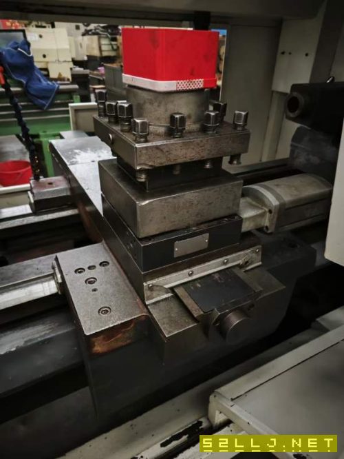 重庆二机6150数控车床,长度1米,广数980tdi系统,导.