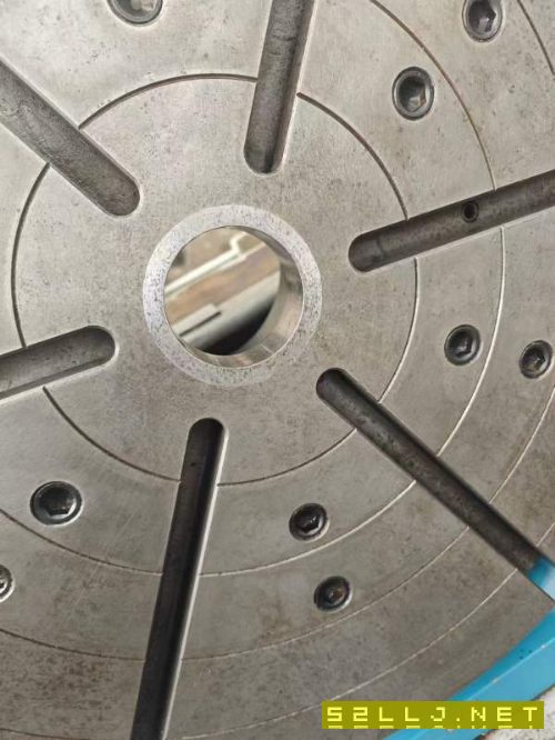 出售2016年烟台三立630数控转台一个，立卧两用，安装.