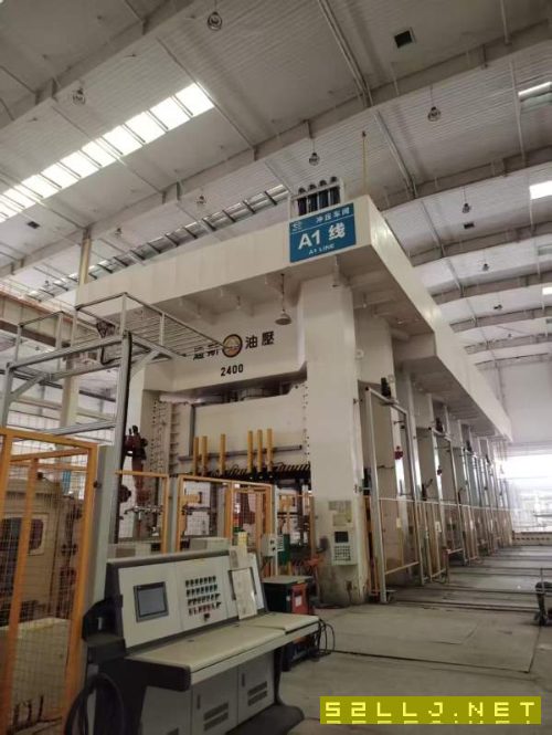 两条台湾迪斯液压机生产线,一条2400打头,一条1200打.