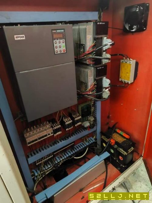 出售同款两台2013年常州欧凯产CK6150X1000数控车，广.