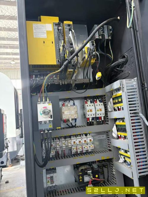 2018年威亚f500带四轴。