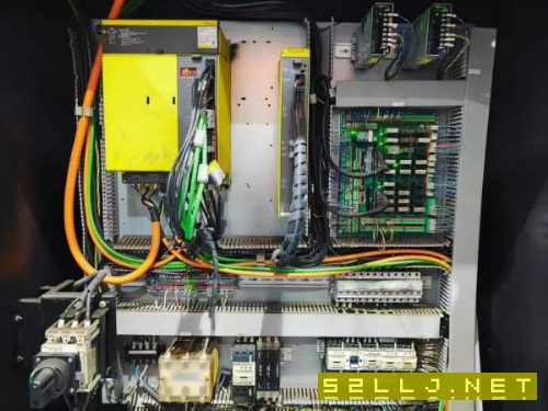 2018年6月年台群T-V856加工中心，发那科OI-MF系统，BT.