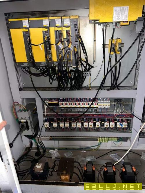 刚刚买下安装少用满配纽威1630龙门加工中心