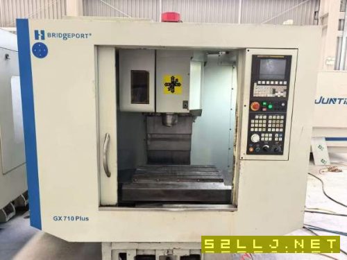 新到2台17年美国哈挺710加工中心三轴线轨BT40主轴直连.