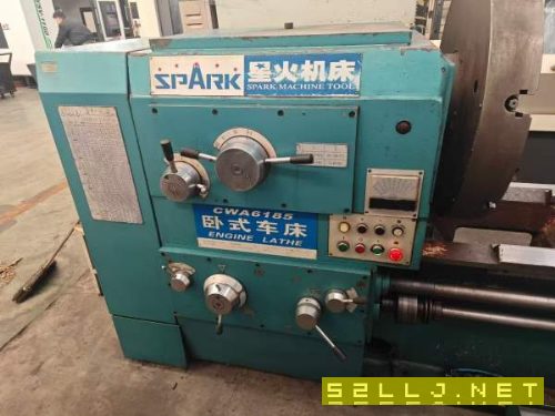 出售星火2010年产CWA6185X4000普车,导轨宽600,卡盘.